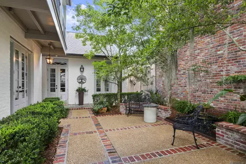 2179 S Turnberry Ave, Zachary, LA 70791