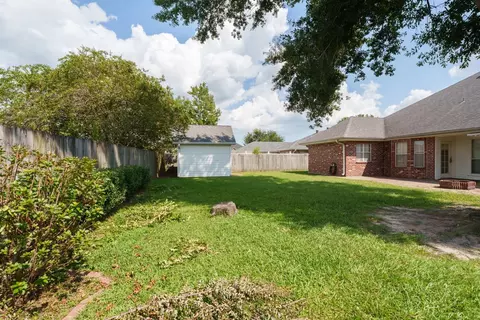 Exterior - 132 Leighton Loop, Houma, LA 70360 photo 5 of 6