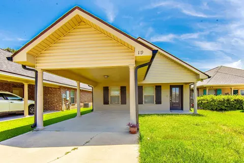 119 Sea Blue Ln, Gray, LA 70359