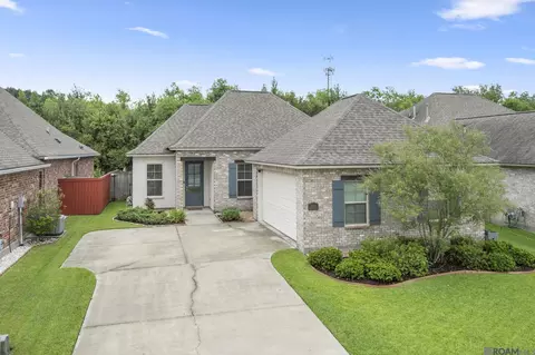 36410 Belle Reserve Ave, Geismar, LA 70734