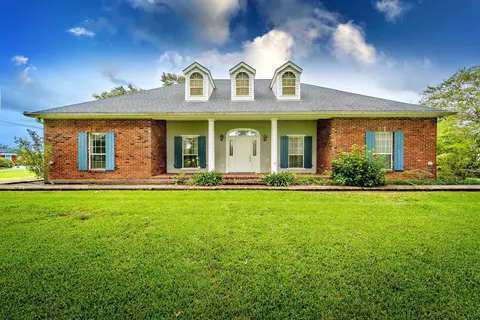 1349 Burma Rd, Thibodaux, LA 70301