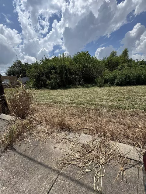 8144 Gum St, Houma, LA 70364