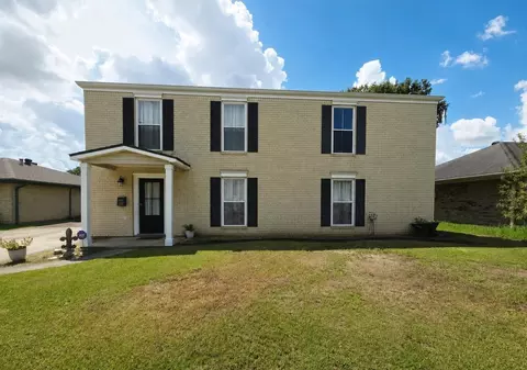 612 Gaynell Dr, Houma, LA 70364