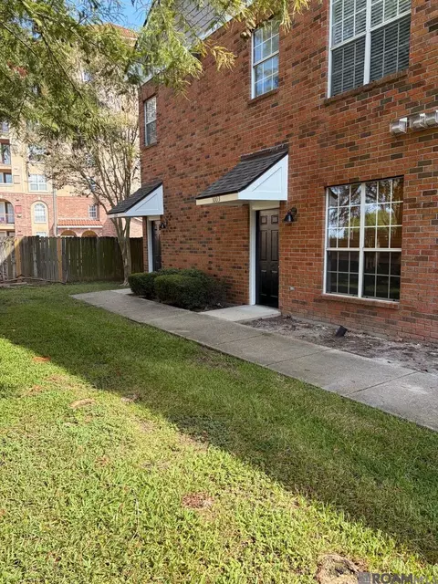 710 E Boyd Dr #1003, Baton Rouge, LA 70808