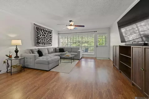 10442 Jefferson Hwy #G, Baton Rouge, LA 70809