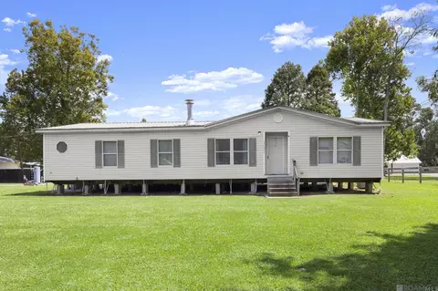 37022 White Rd, Prairieville, LA 70769