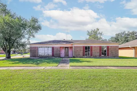 3032 Carrol Dr, Morgan City, LA 70380
