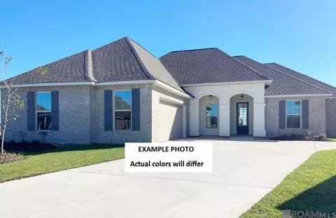 44405 Lake Wind Dr, Hammond, LA 70403