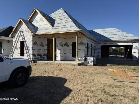 492 Independence Dr, Houma, LA 70360
