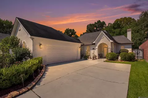 5952 Glen Cove Dr, St. George, LA 70809
