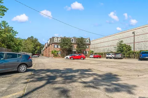 4735 Government St #322, Baton Rouge, LA 70806