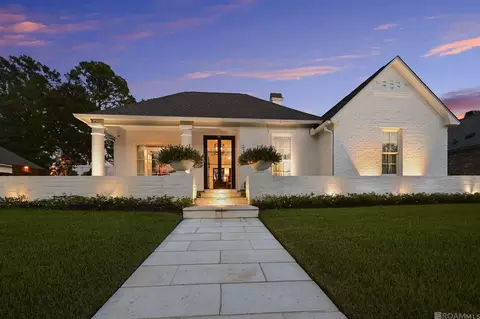 224 Plantation Ridge Ln, St. George, LA 70810
