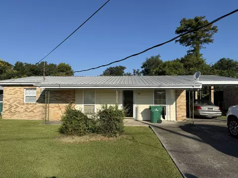 308 Sako Dr, Raceland, LA 70394