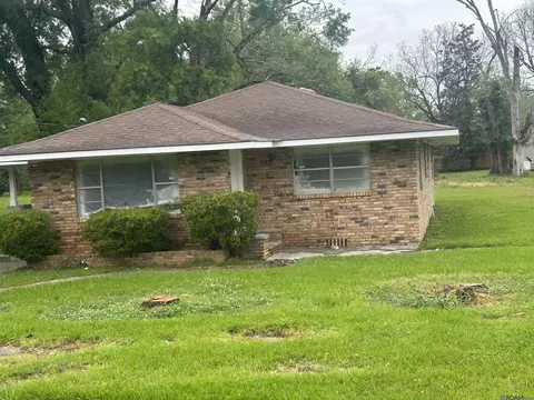 527 Old Rafe Meyer Rd, Baton Rouge, LA 70807