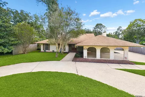 11636 Mollylea Dr, Baton Rouge, LA 70815