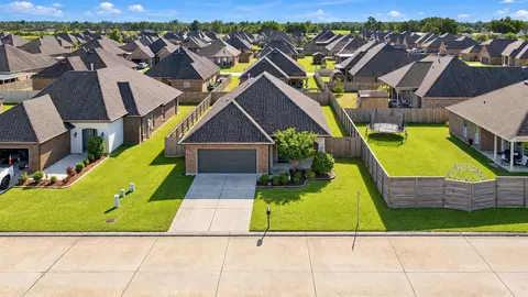 View/Area - 110 Red Maple Dr, Gray, LA 70359 photo 4 of 5