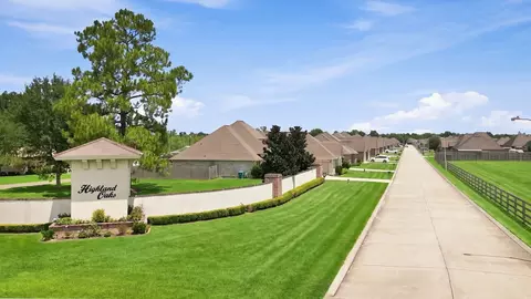 View/Area - 110 Red Maple Dr, Gray, LA 70359 photo 3 of 5