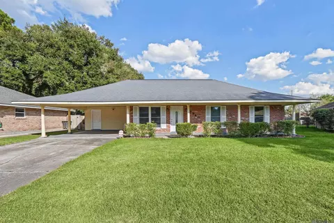 2940 Bootsie Dr, Baton Rouge, LA 70805