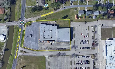 5709 W Park Ave, Houma, LA 70364