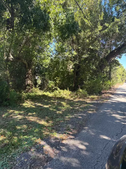 East 117th Street, Galliano, LA 70354