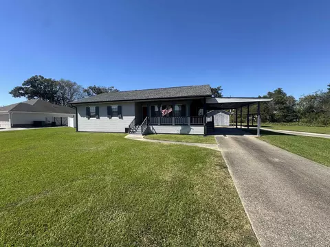 305 Maxine Blvd, Houma, LA 70364