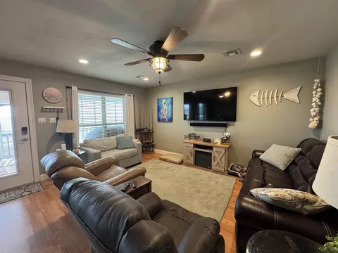 Living - 1012 Camp St #A, Dulac, LA 70353 photo 2 of 2