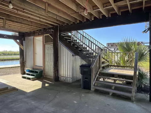 Exterior - 1012 Camp St #A, Dulac, LA 70353 photo 5 of 5