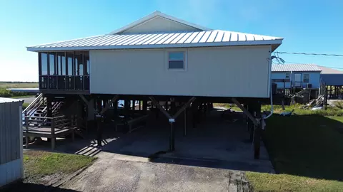 1012 Camp St #A, Dulac, LA 70353