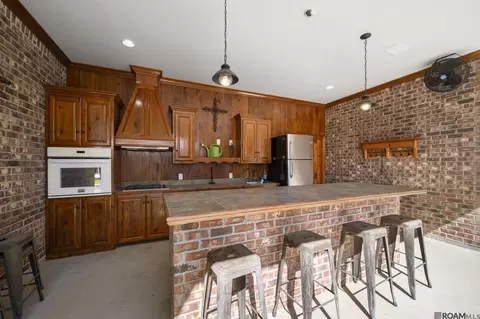 Kitchen - 15693 Alphonse Forbes Rd, Pride, LA 70770 photo 1 of 4