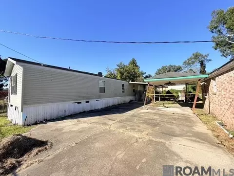 901 S George Ave, Gonzales, LA 70737