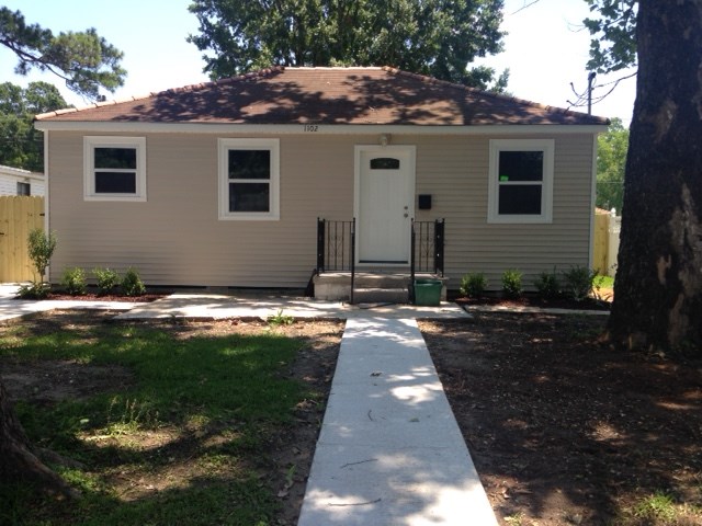 1102 Moisant Dr, Kenner, LA 70062 photo 1