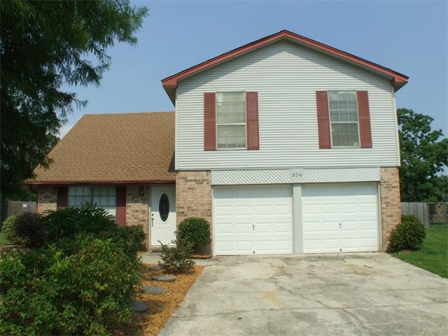 304 Runnymeade Cir, Slidell, LA 70461 photo 1