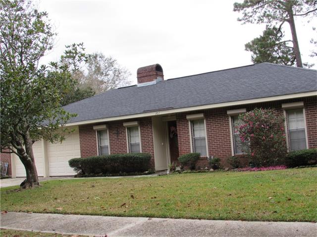 307 Clover Dr, Slidell, LA 70458 photo 1