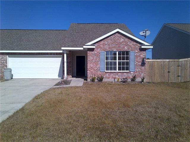 1065 Clairise Ct, Slidell, LA 70461 photo 1