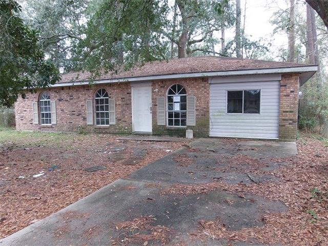 927 N Walnut St, Slidell, LA 70460 photo 1