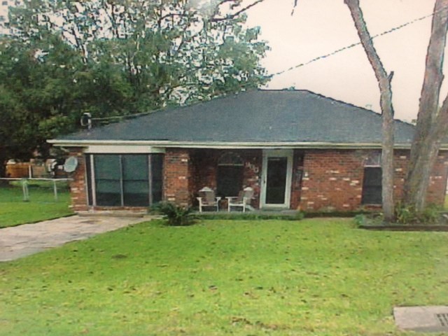 300 Evelyn Dr, Luling, LA 70070 photo 1