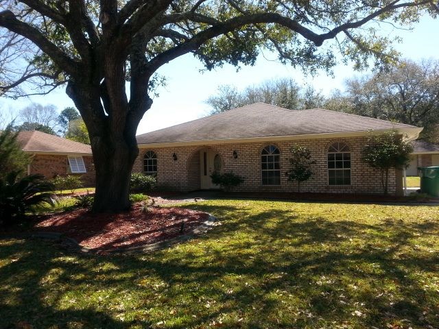 212 Devon Rd, Laplace, LA 70068 photo 1