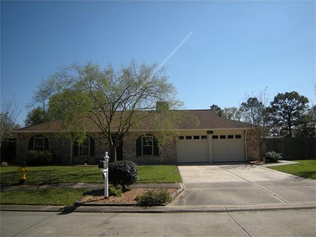 203 Brian Dr, Slidell, LA 70458 photo 1