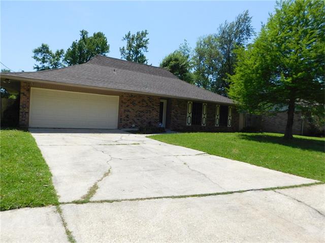 617 Markham Dr, Slidell, LA 70458 photo 1