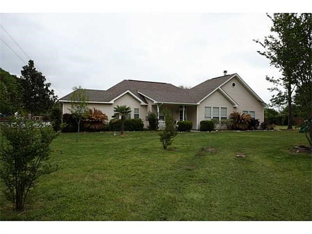16497 Wardline Rd, Covington, LA 70435 photo 1
