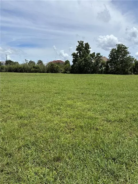 1430 Clipper Island Rd, Slidell, LA 70458