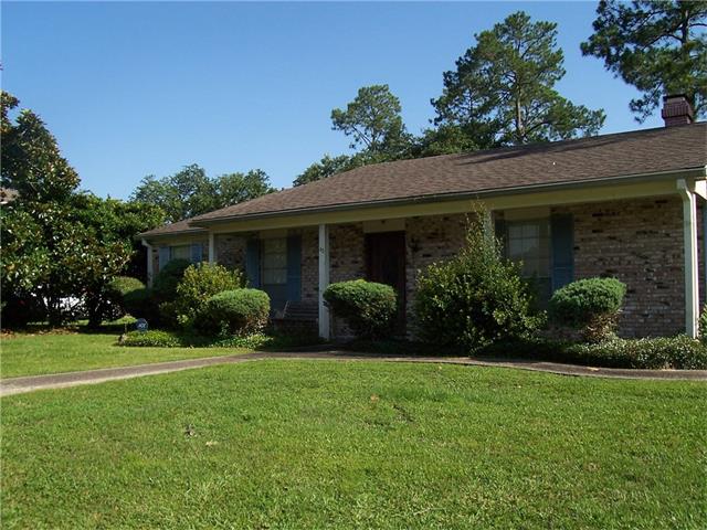 45 E Pinewood Dr, Slidell, LA 70458 photo 1
