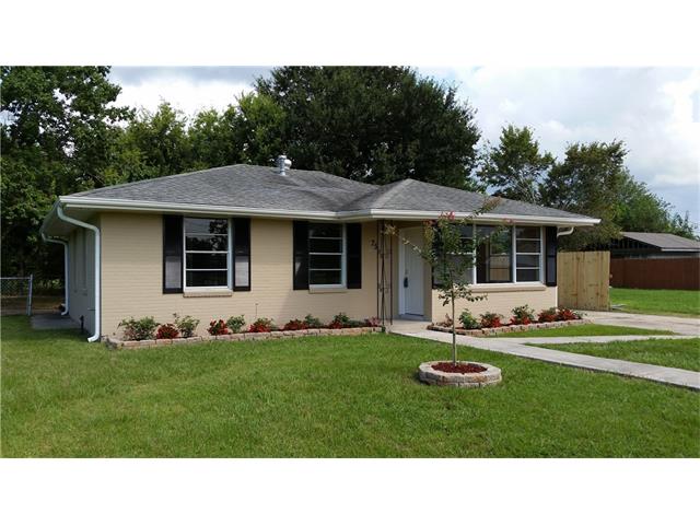 75 Packenham Ave, Chalmette, LA 70043 photo 1