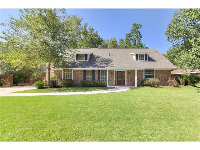 3702 Joyce Dr, Mandeville, LA 70448 photo 1