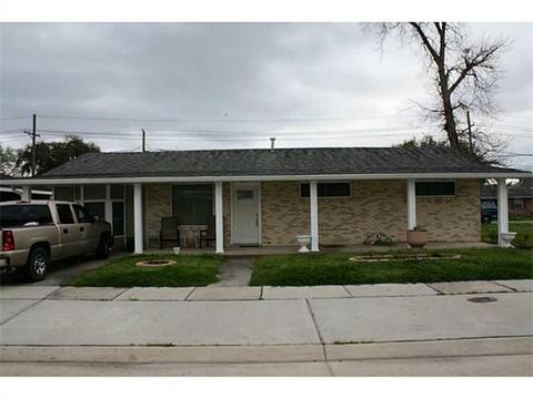 2217 Kenneth Dr, Violet, LA 70092 photo 1