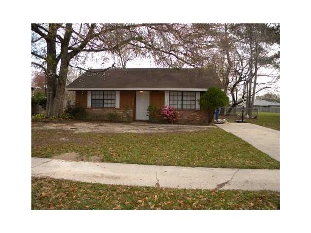 340 Maple Leaf Dr, Slidell, LA 70458 photo 1