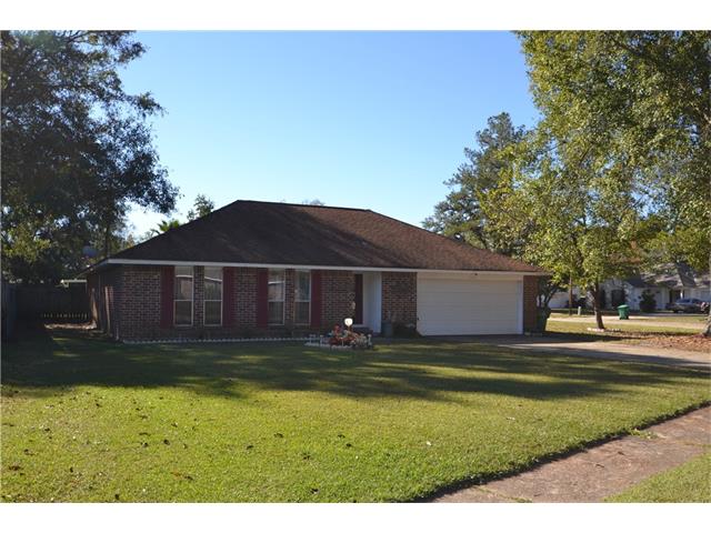 1605 St Christopher St, Slidell, LA 70460 photo 1