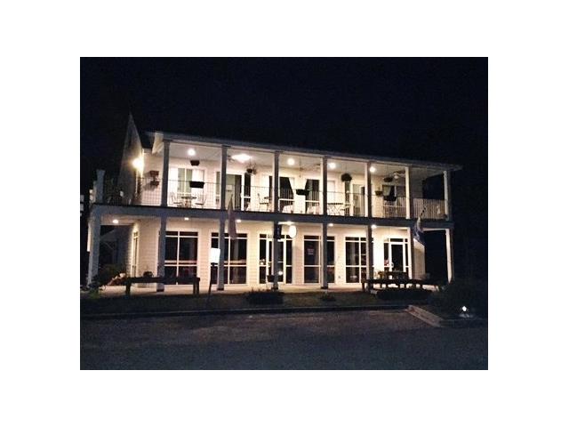 690 Lafitte St, Mandeville, LA 70448 photo 1