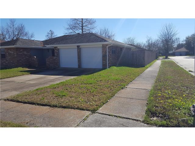 301 Bertolino Dr, Kenner, LA 70065 photo 1
