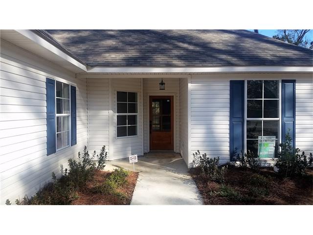 215 Pear St, Covington, LA 70433 photo 1